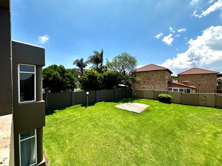 2 Bedroom Property for Sale in Allens Nek Gauteng