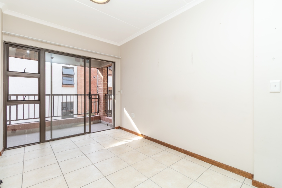 1 Bedroom Property for Sale in Douglasdale Gauteng
