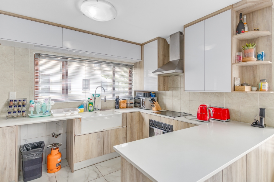 3 Bedroom Property for Sale in Kyalami Hills Gauteng