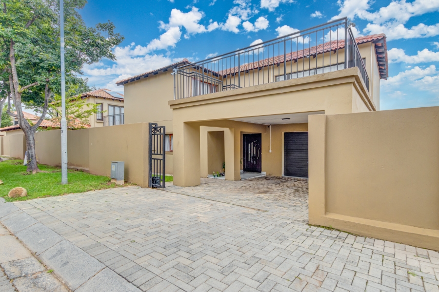 3 Bedroom Property for Sale in Kyalami Hills Gauteng