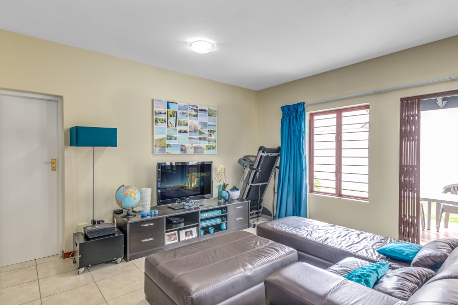 2 Bedroom Property for Sale in Barbeque Downs Gauteng