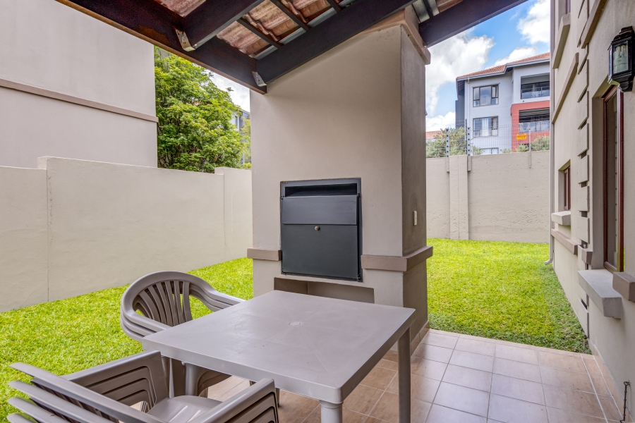 2 Bedroom Property for Sale in Barbeque Downs Gauteng