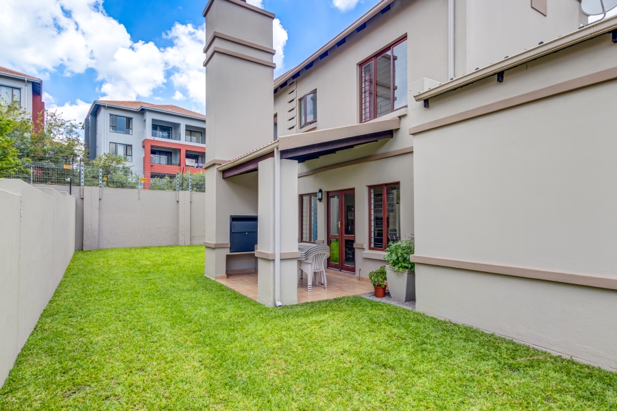 2 Bedroom Property for Sale in Barbeque Downs Gauteng