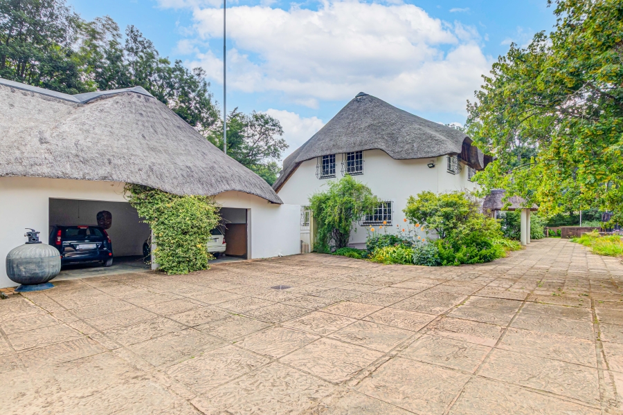 4 Bedroom Property for Sale in Chartwell Gauteng