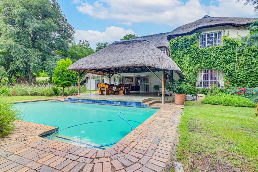 4 Bedroom Property for Sale in Chartwell Gauteng