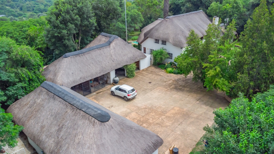 4 Bedroom Property for Sale in Chartwell Gauteng