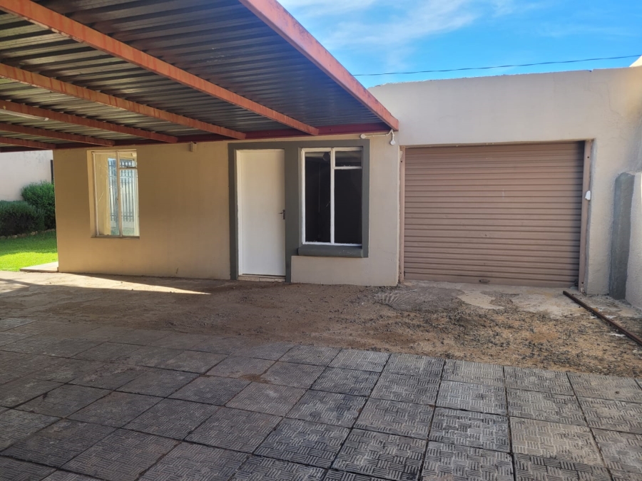 4 Bedroom Property for Sale in Randgate Gauteng