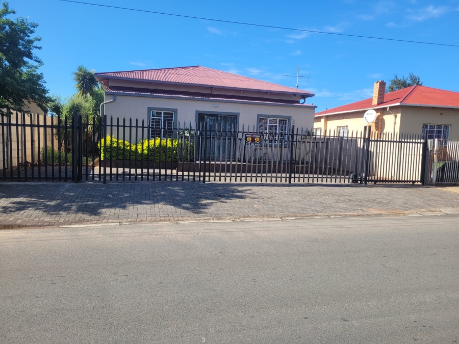 4 Bedroom Property for Sale in Randgate Gauteng