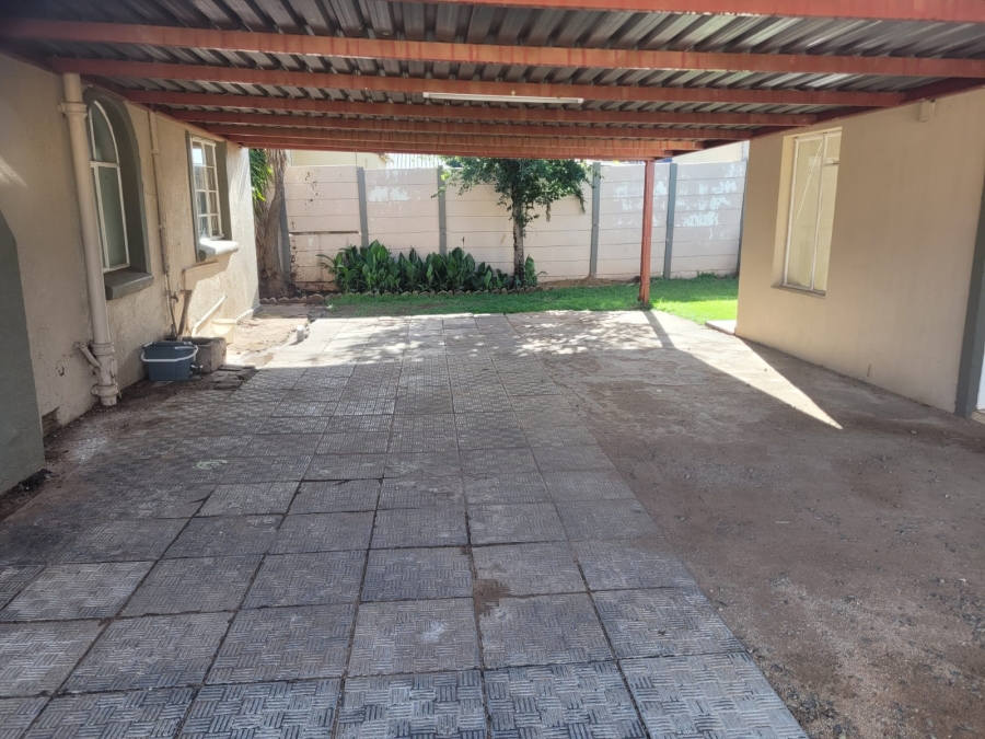 4 Bedroom Property for Sale in Randgate Gauteng