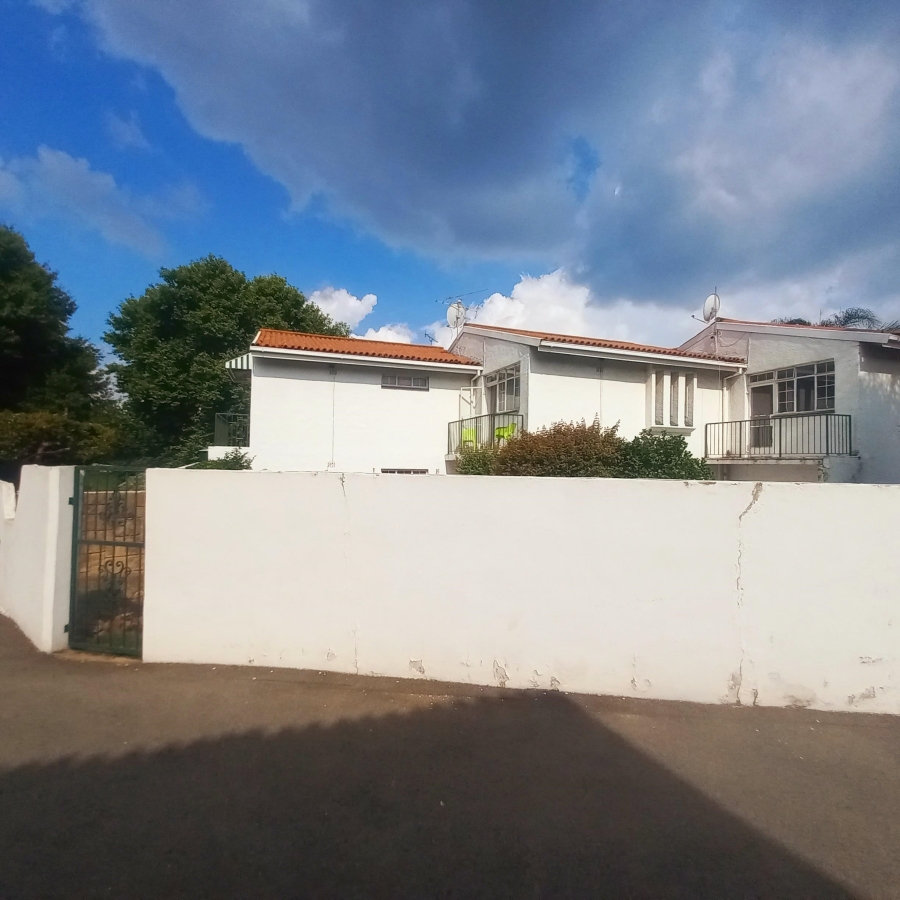 2 Bedroom Property for Sale in Florida Park Gauteng