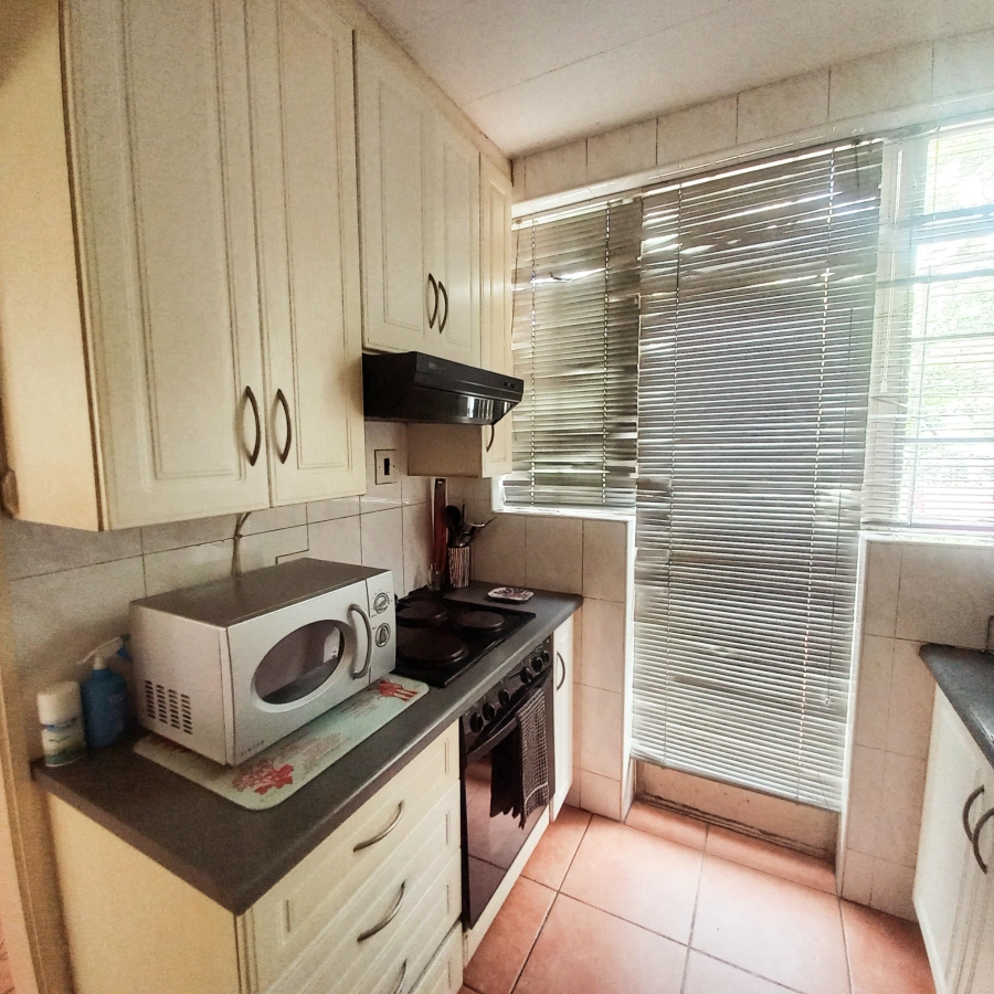 2 Bedroom Property for Sale in Florida Park Gauteng