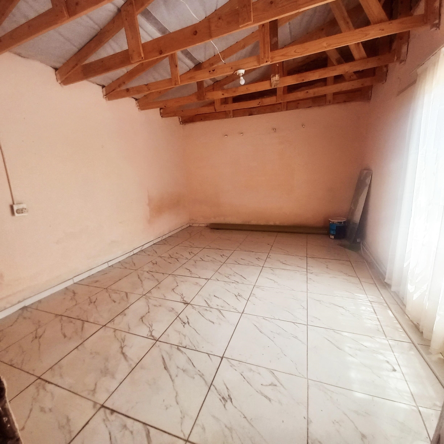 1 Bedroom Property for Sale in Simunye Gauteng