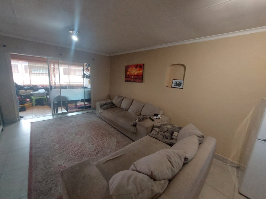 2 Bedroom Property for Sale in Northcliff Gauteng