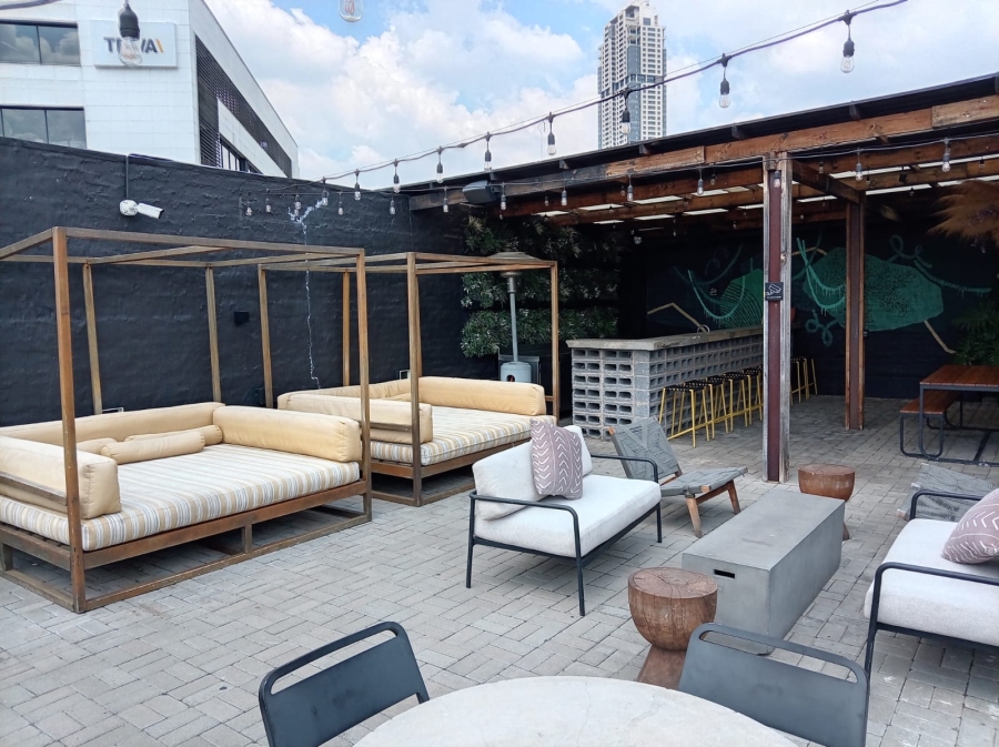 1 Bedroom Property for Sale in Sandown Gauteng