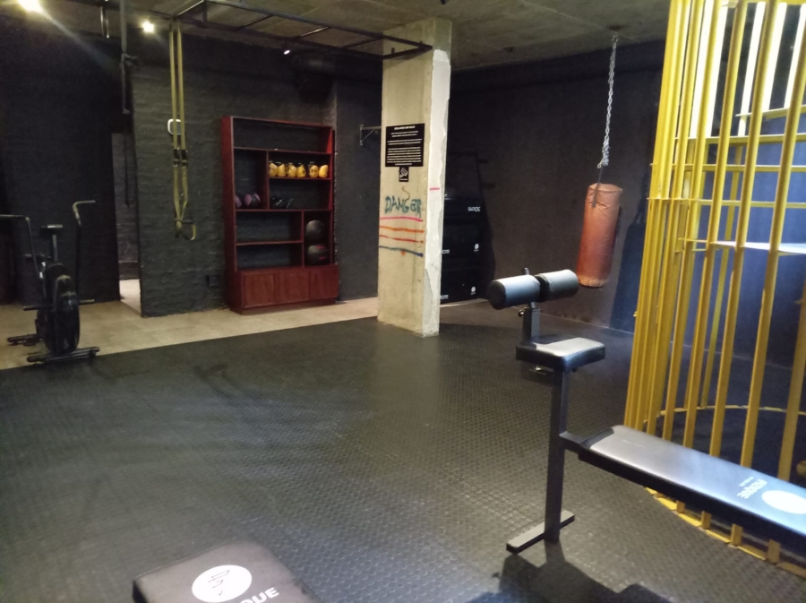 1 Bedroom Property for Sale in Sandown Gauteng