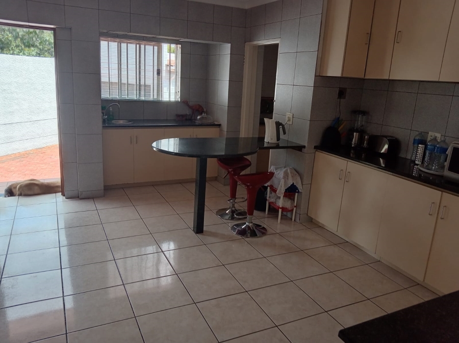 4 Bedroom Property for Sale in Blairgowrie Gauteng