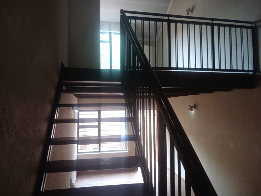 1 Bedroom Property for Sale in Windsor West Gauteng