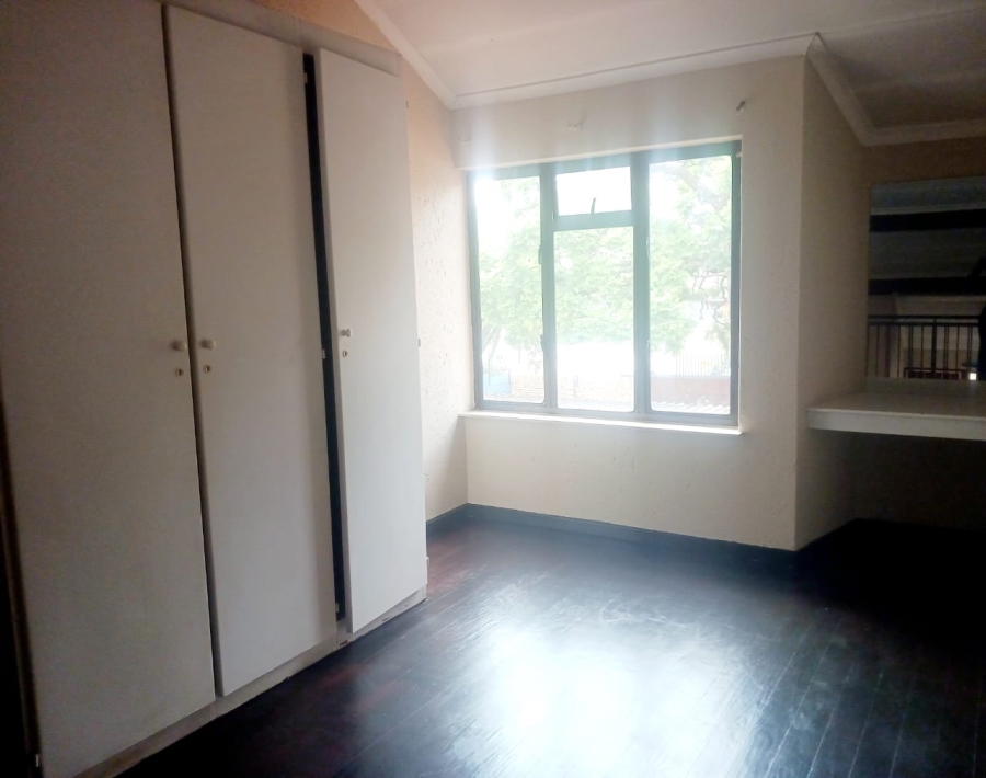 1 Bedroom Property for Sale in Windsor West Gauteng