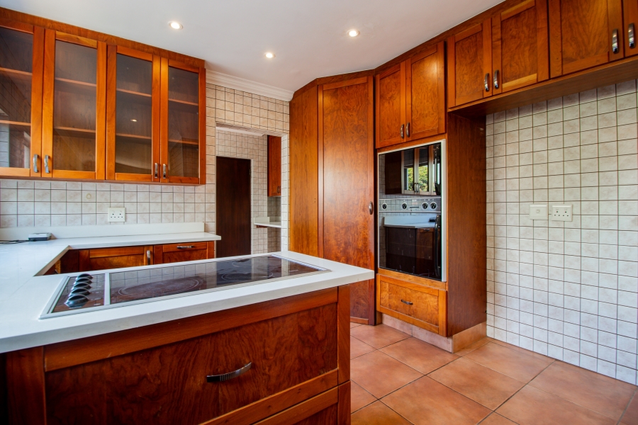 4 Bedroom Property for Sale in Silver Lakes Golf Estate Gauteng