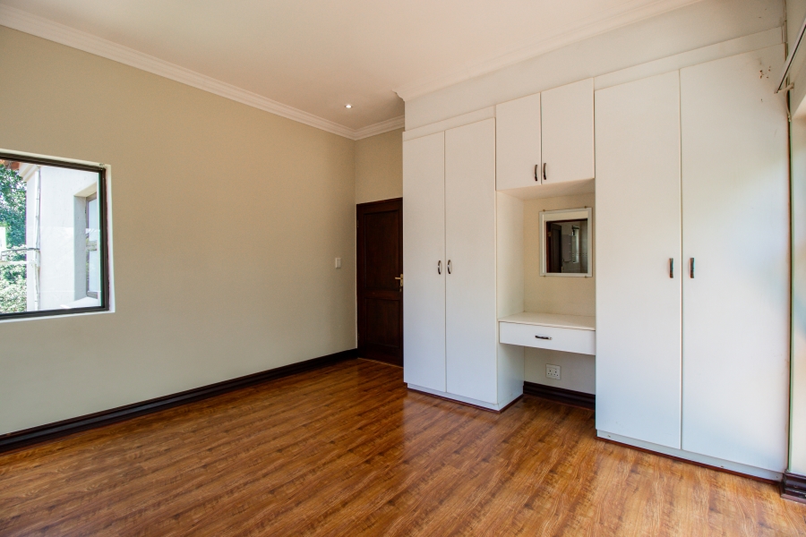 4 Bedroom Property for Sale in Silver Lakes Golf Estate Gauteng