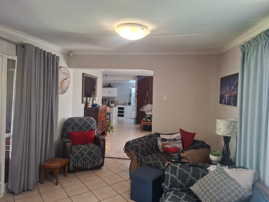 3 Bedroom Property for Sale in Pierre Van Ryneveld Gauteng
