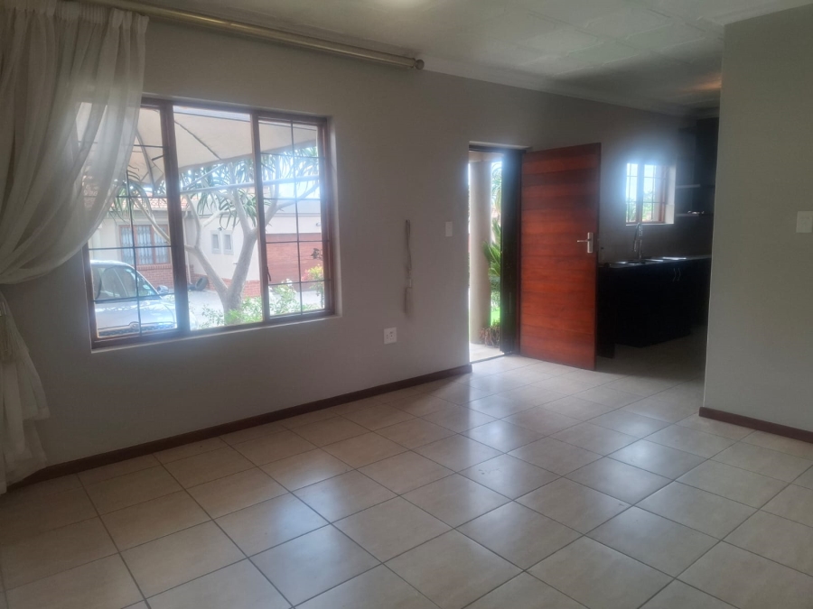 To Let 4 Bedroom Property for Rent in Noordwyk Gauteng