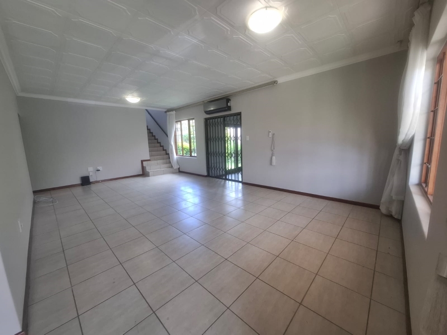 To Let 4 Bedroom Property for Rent in Noordwyk Gauteng