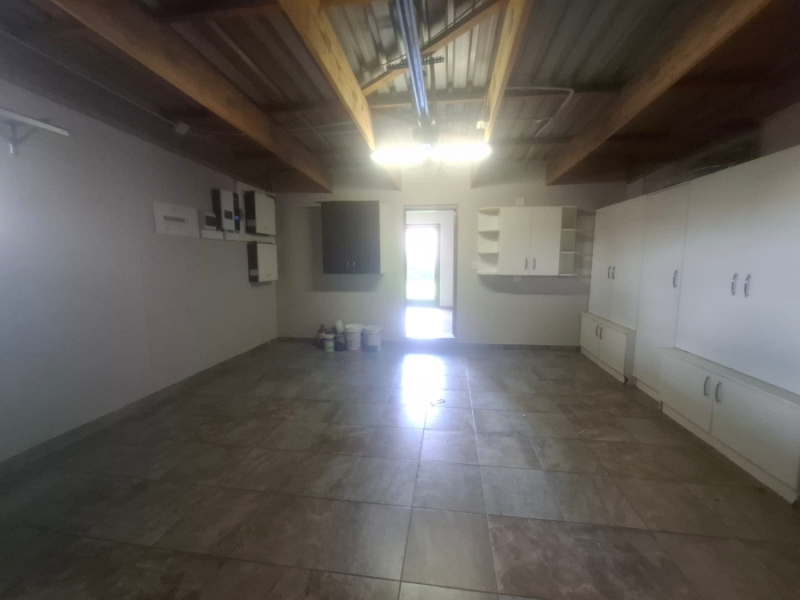 To Let 4 Bedroom Property for Rent in Noordwyk Gauteng