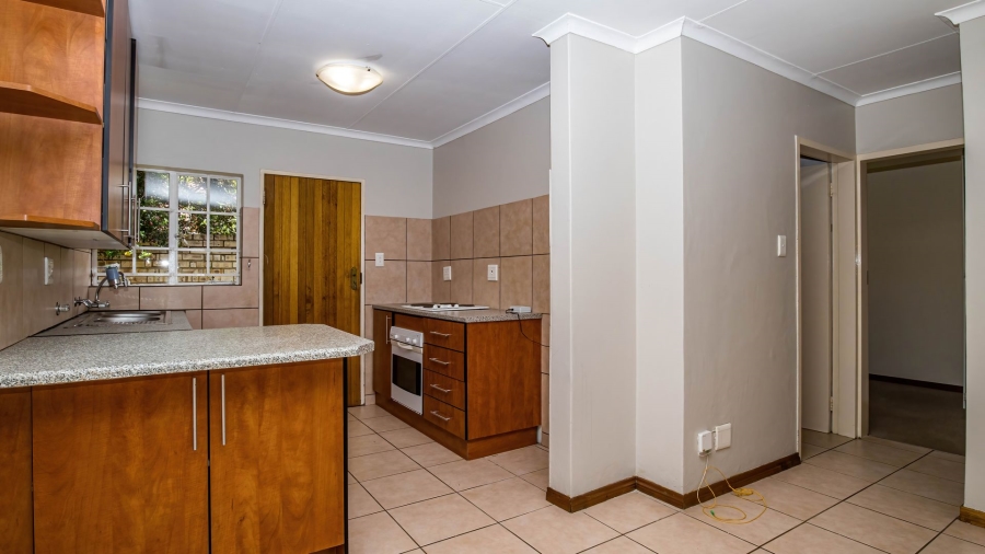 2 Bedroom Property for Sale in Faerie Glen Gauteng