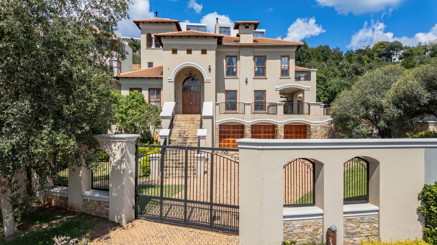 5 Bedroom Property for Sale in Waterkloof Ridge Gauteng