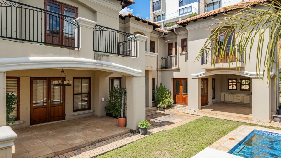 To Let 5 Bedroom Property for Rent in Waterkloof Ridge Gauteng