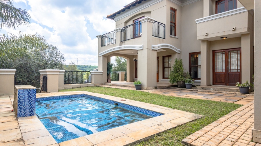 To Let 5 Bedroom Property for Rent in Waterkloof Ridge Gauteng