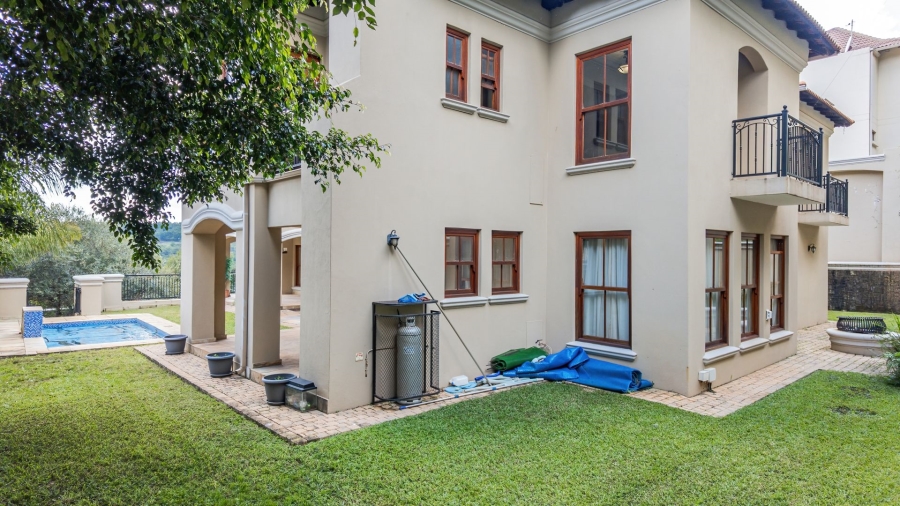 To Let 5 Bedroom Property for Rent in Waterkloof Ridge Gauteng