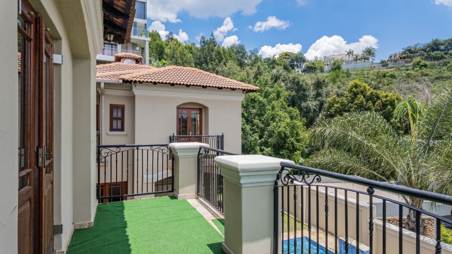 To Let 5 Bedroom Property for Rent in Waterkloof Ridge Gauteng