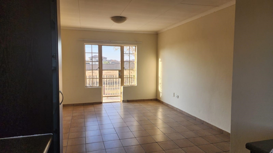 2 Bedroom Property for Sale in Kosmosdal Gauteng