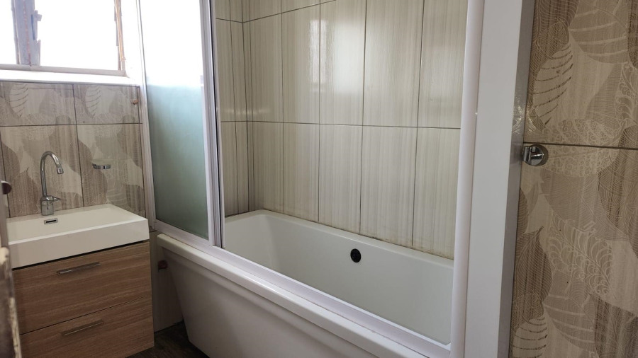 3 Bedroom Property for Sale in Laudium Gauteng