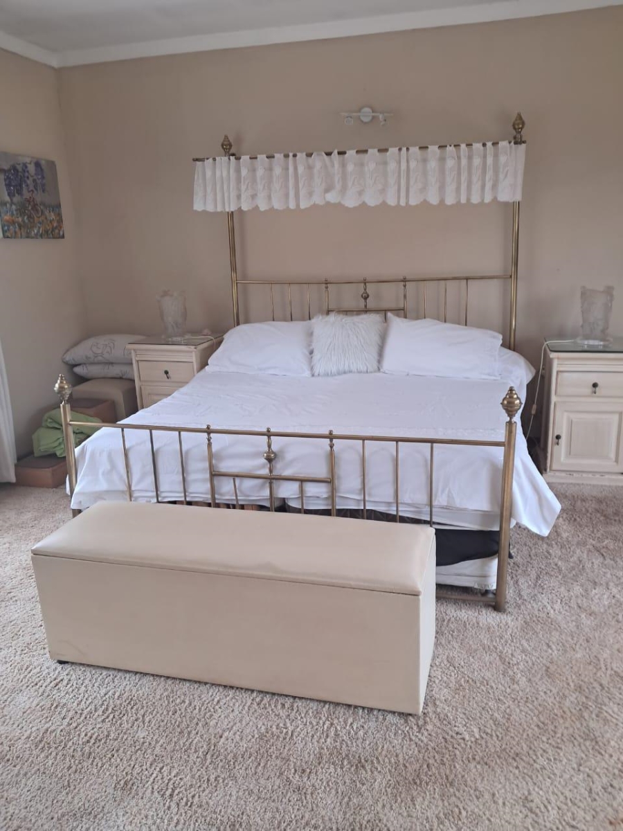 4 Bedroom Property for Sale in Knoppieslaagte Gauteng