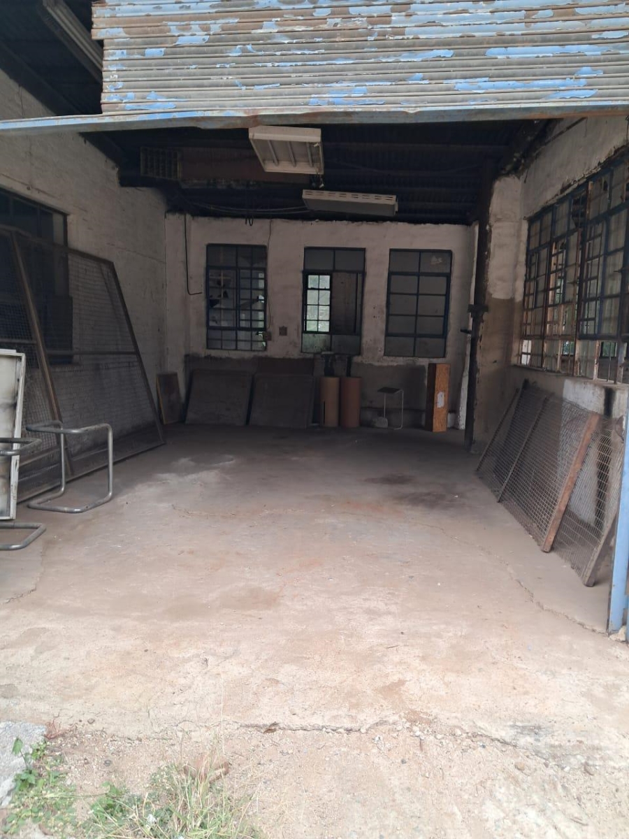 4 Bedroom Property for Sale in Knoppieslaagte Gauteng