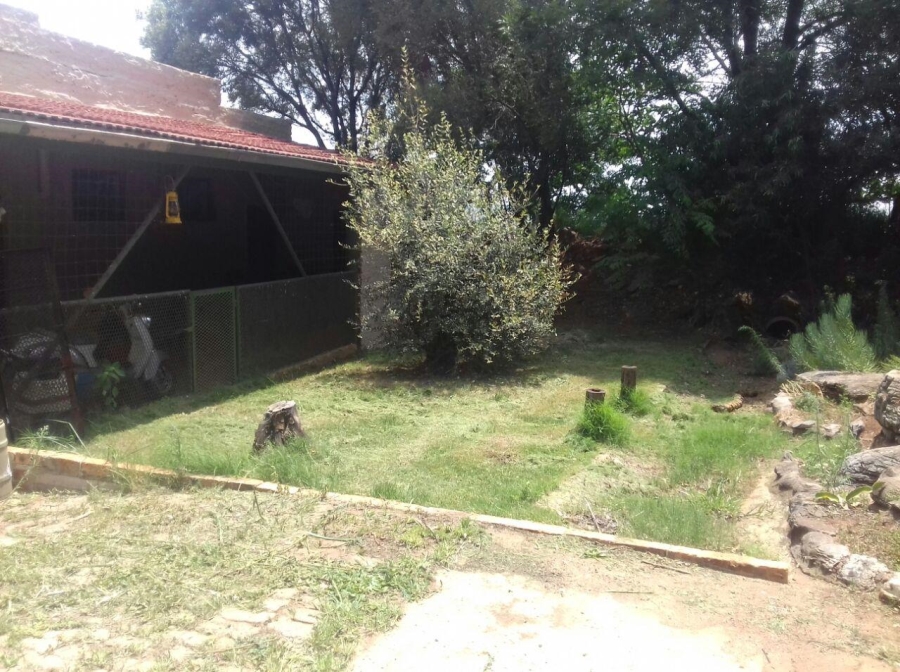 4 Bedroom Property for Sale in Knoppieslaagte Gauteng