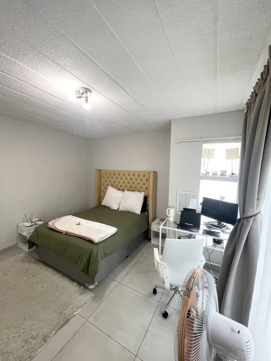 To Let 3 Bedroom Property for Rent in Morningside Gauteng