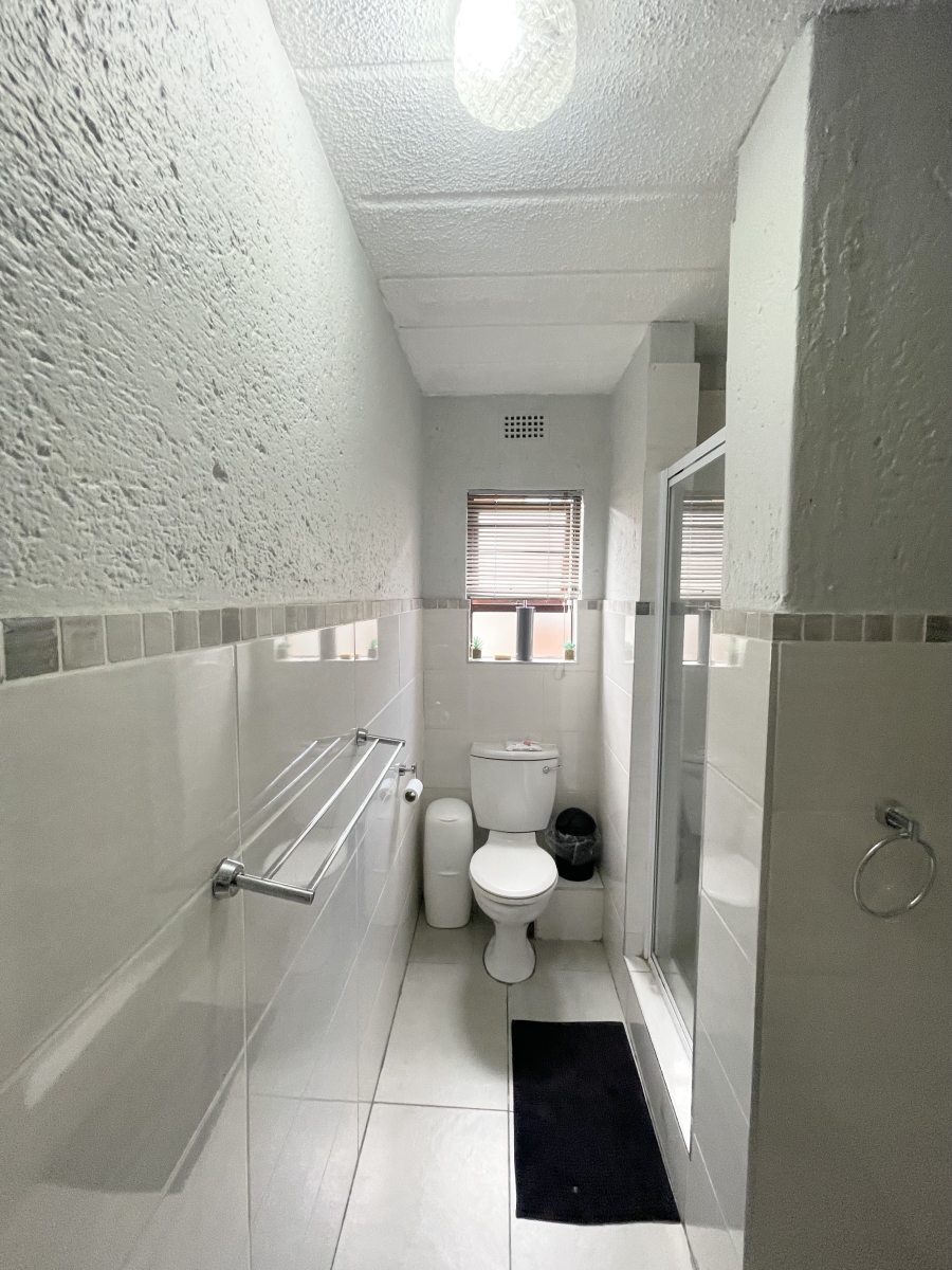 To Let 3 Bedroom Property for Rent in Morningside Gauteng