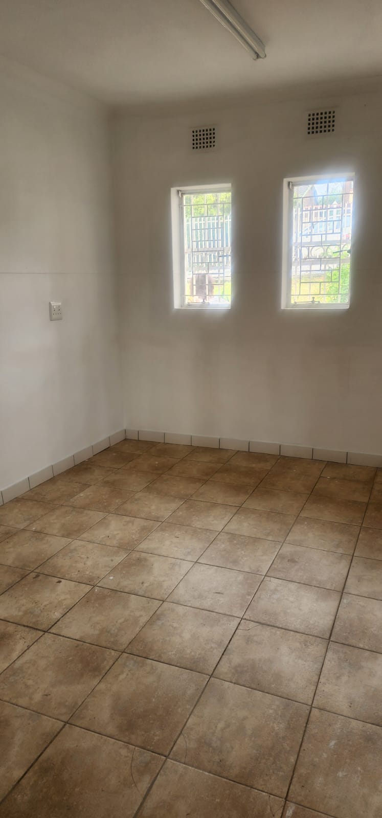 To Let 3 Bedroom Property for Rent in Laudium Gauteng