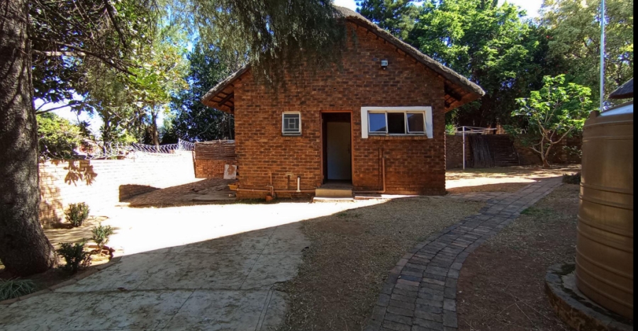 6 Bedroom Property for Sale in Moreleta Park Gauteng