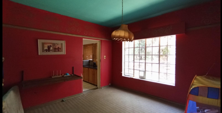 6 Bedroom Property for Sale in Moreleta Park Gauteng