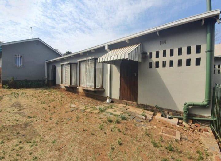4 Bedroom Property for Sale in Muckleneuk Gauteng