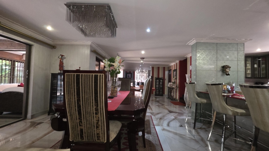 6 Bedroom Property for Sale in Raslouw Gauteng