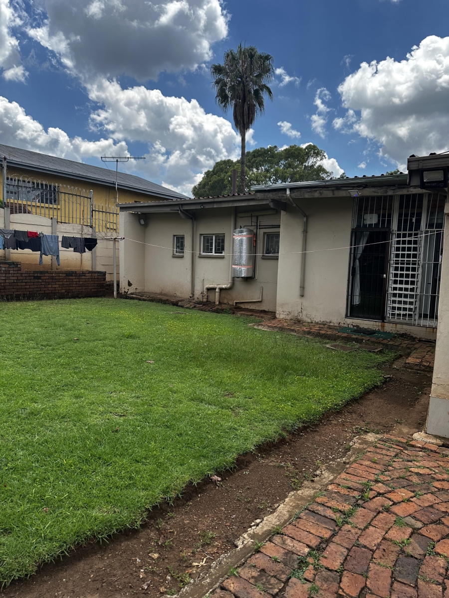 4 Bedroom Property for Sale in Erasmia Gauteng