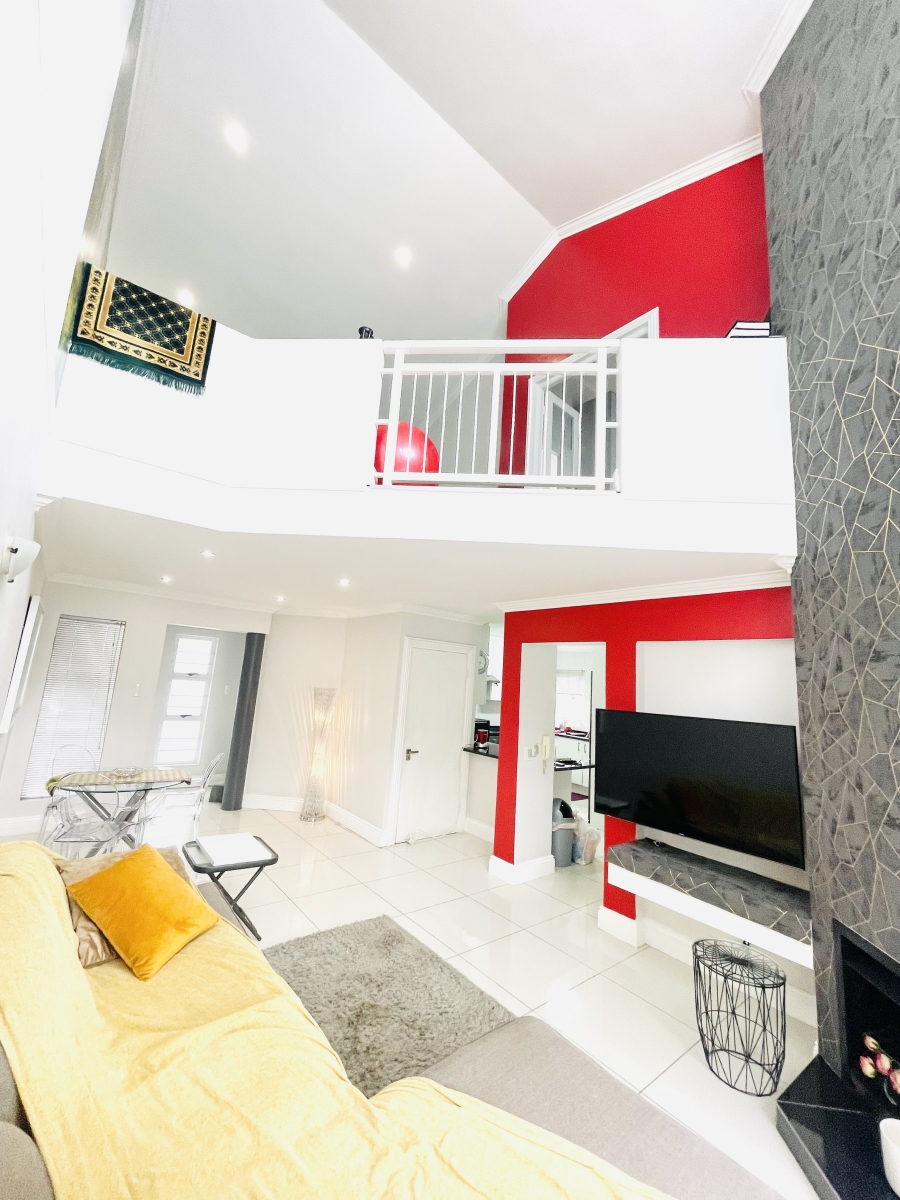 2 Bedroom Property for Sale in Morningside Gauteng