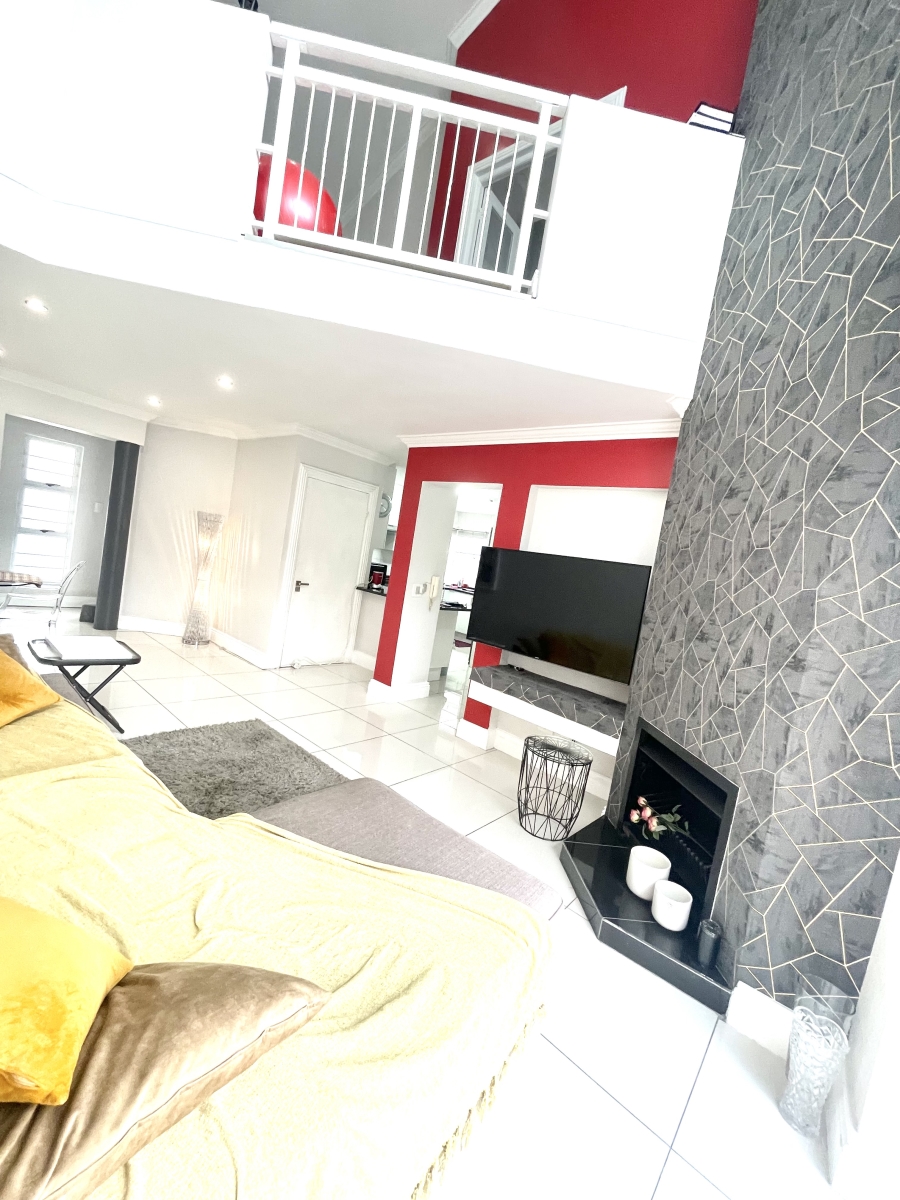 2 Bedroom Property for Sale in Morningside Gauteng