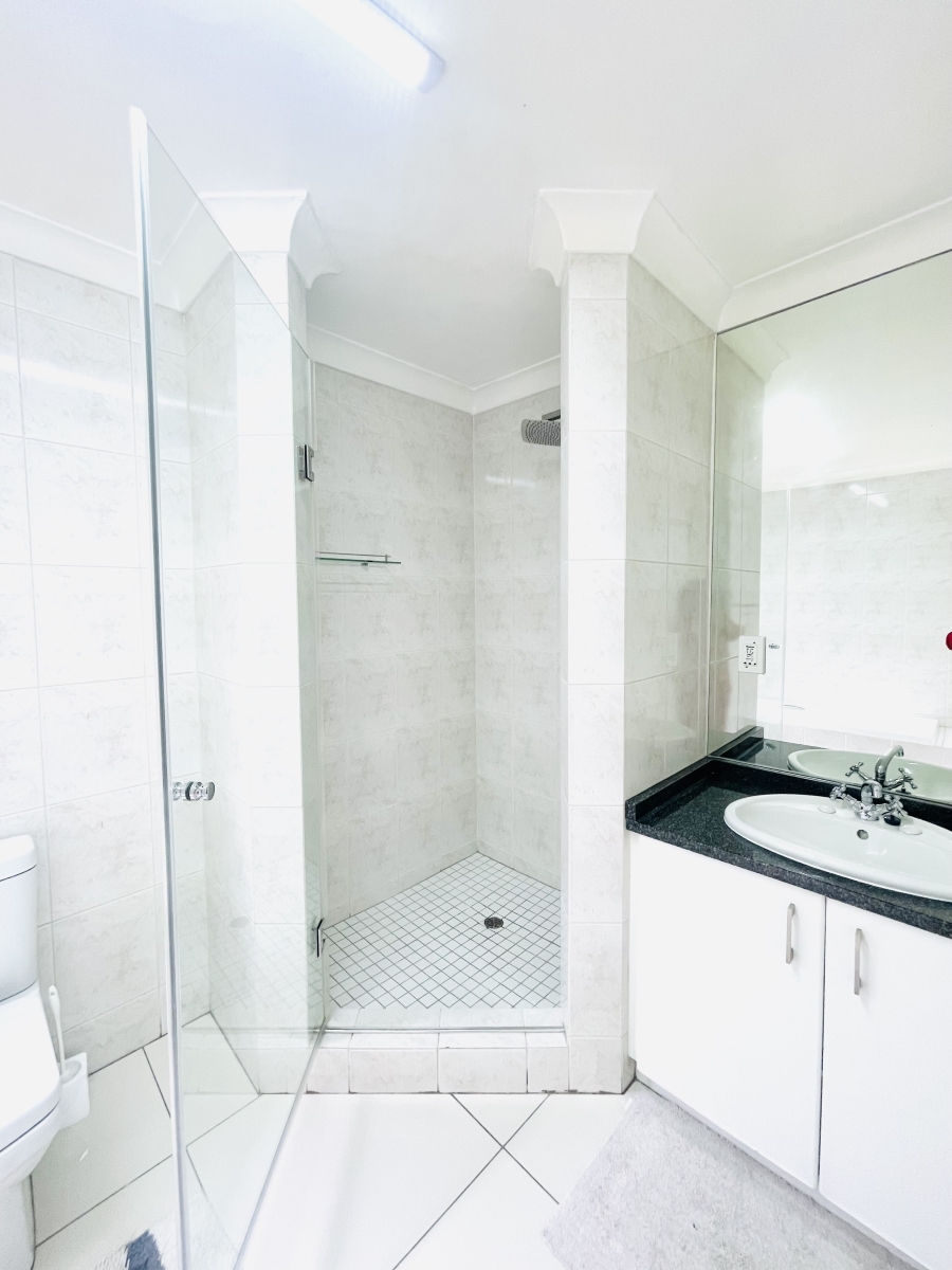 2 Bedroom Property for Sale in Morningside Gauteng